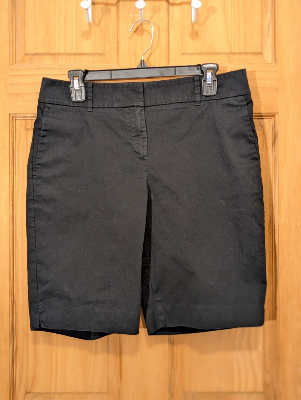 Ann Taylor Shorts 10P Petite Curvy Fit Bermuda Black Cotton Spandex Golf Preppy